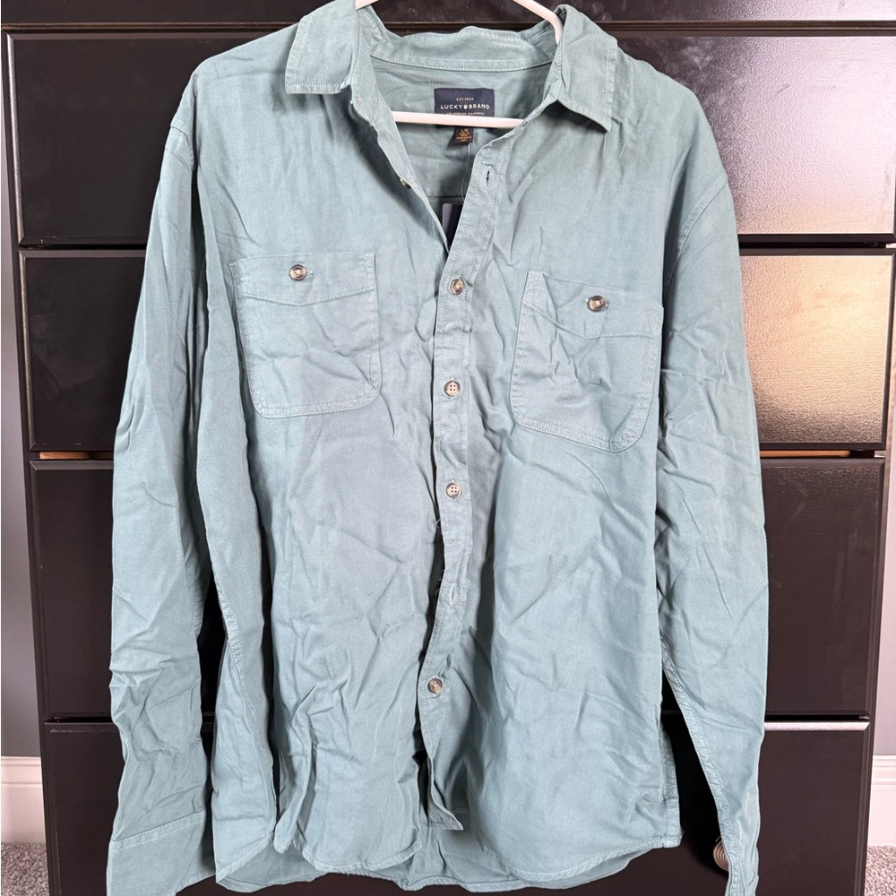 Lucky Brand Blue Mens Button Down Long Sleeve Shirt size Large Brand New w tags